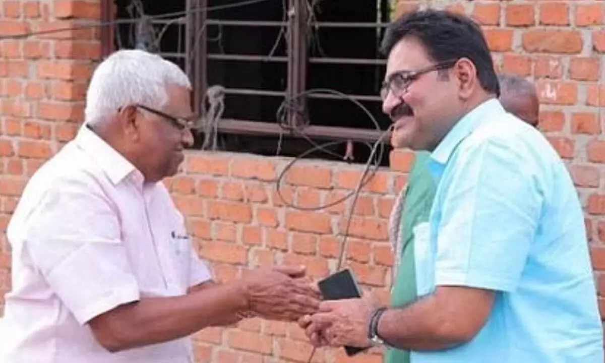 Man From Kerala Donated Land To Kochi Corporation