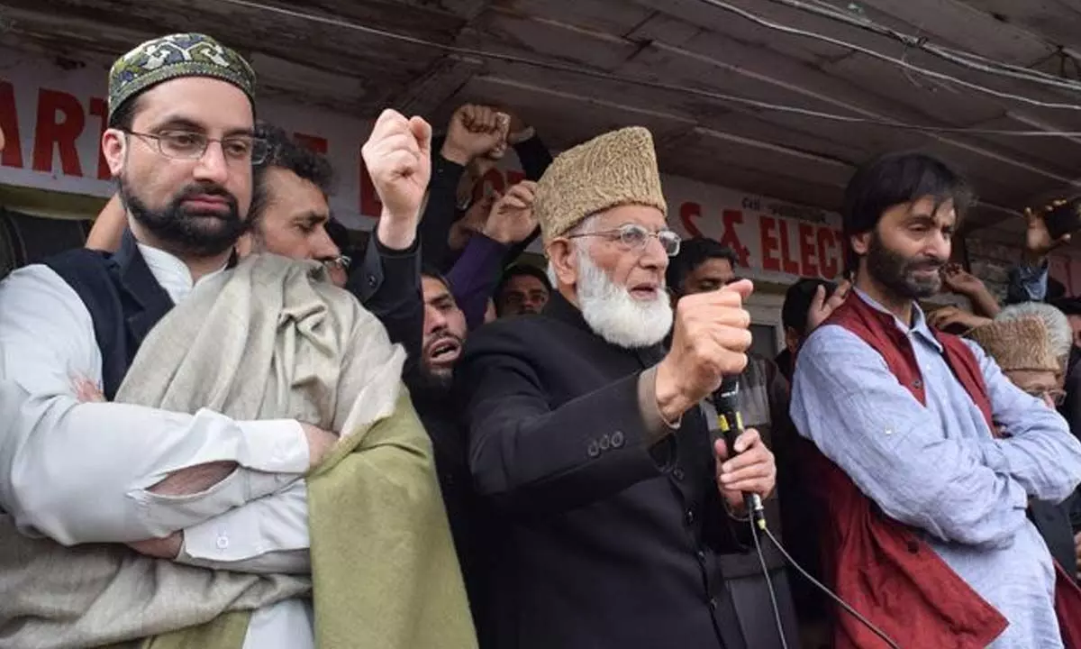 The collapse of Hurriyat Conference