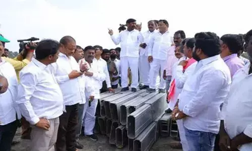 Minster Jagadish inspects arrangements for KCR’s massive public meeting