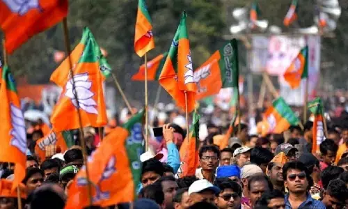 Poaching MLAs case hits BJP hard in Munugodu