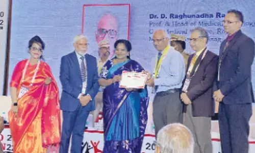 Cancer expert gets Lifetime Achievement Award