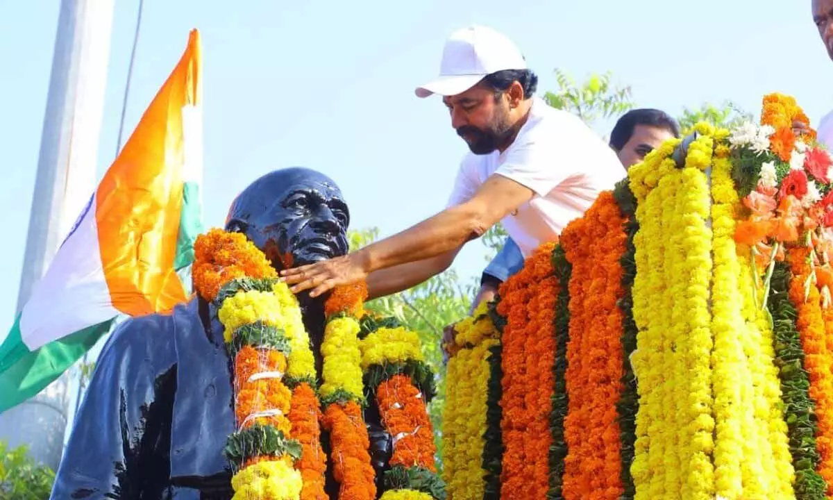 National Unity Day: Rich tributes paid to Sardar Patel