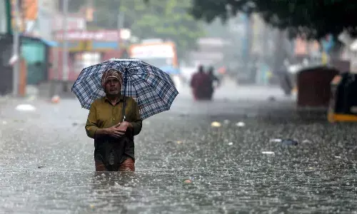 Heavy rain lashes Tamil Nadu, schools closed