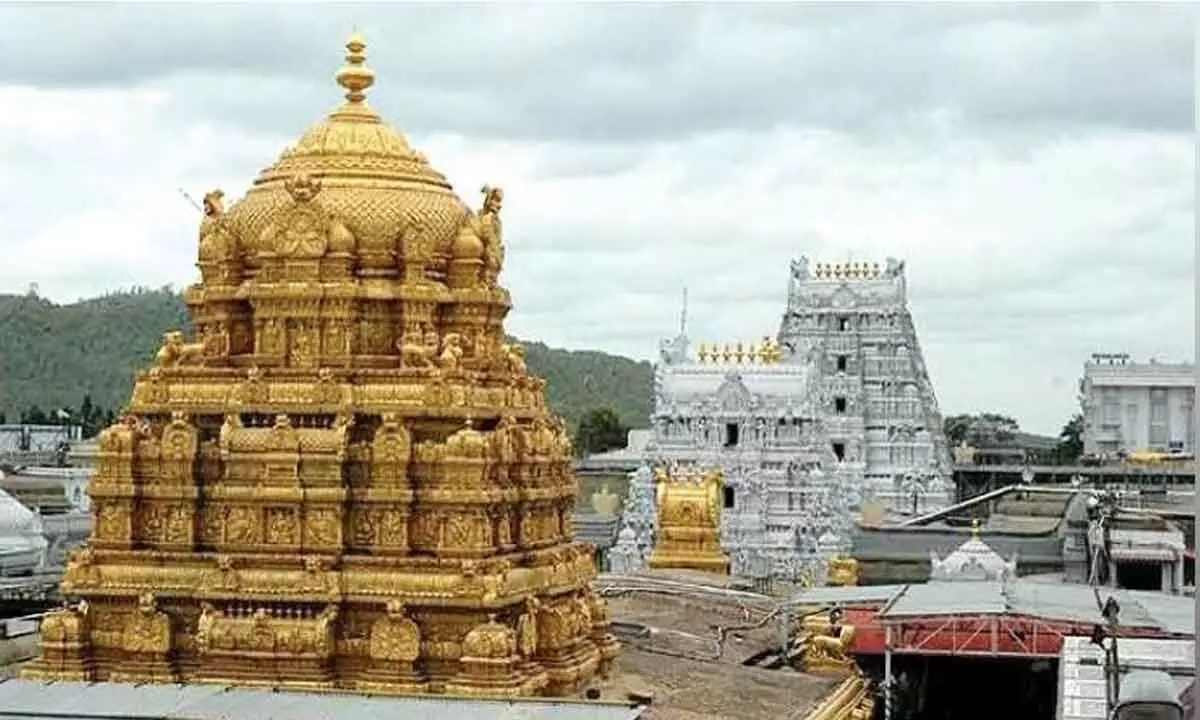 Devotees rush increases to Tirumala, to take 15 hours to complete darshans