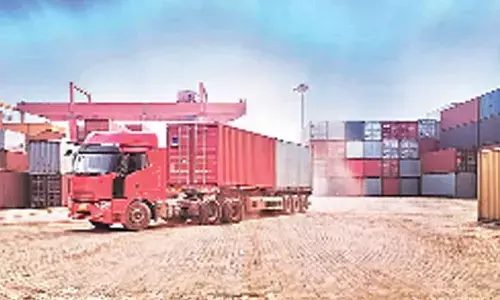 Indian CV sector will log volume growth: Fitch Ratings