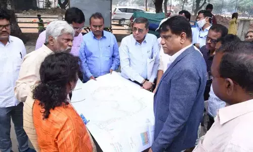 MAUD Spl Chief Secy reviews Formula-E race preparations