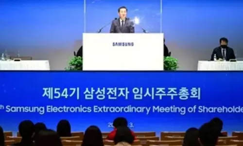 Samsung appoints ex-trade minister as one of its 2 new outside directors