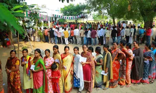 BJP, TRS accuse each other of distributing money to voters