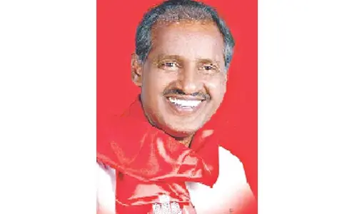 SC should issue arrest orders for PM, Shah: CPI