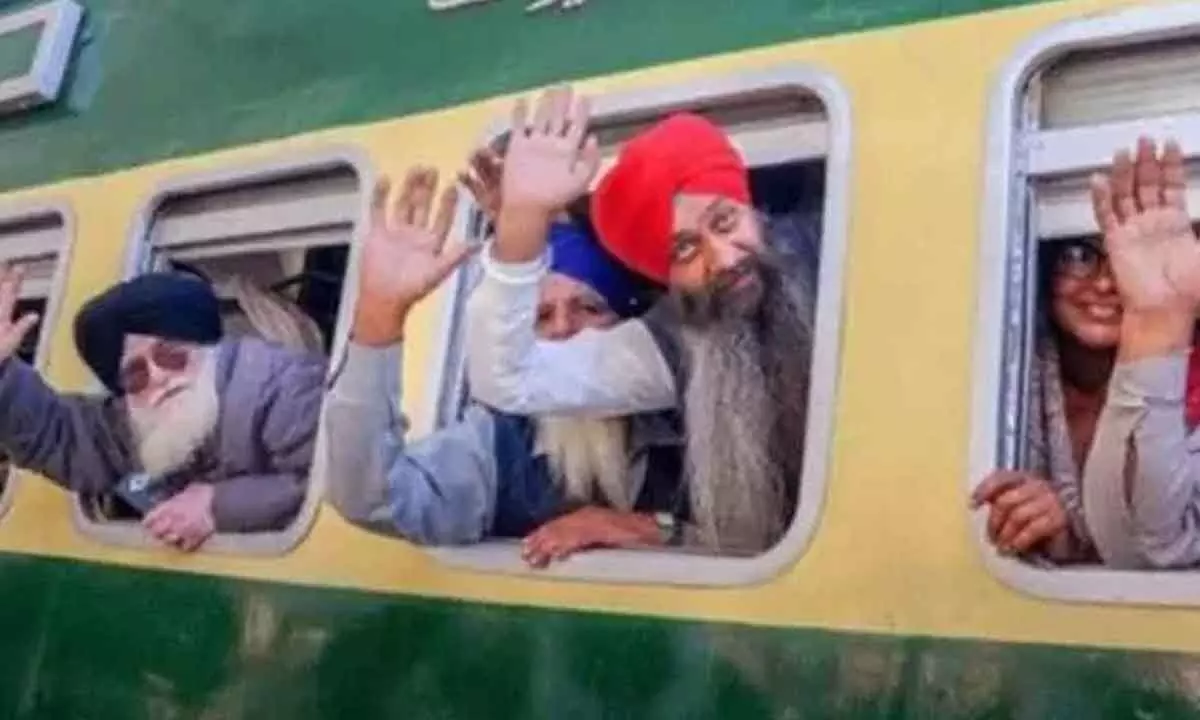 9 coaches of Sikh pilgrims to Pak derail, all safe