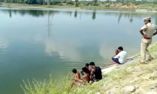 6 including 5 kids drown in Jawaharnagar lake