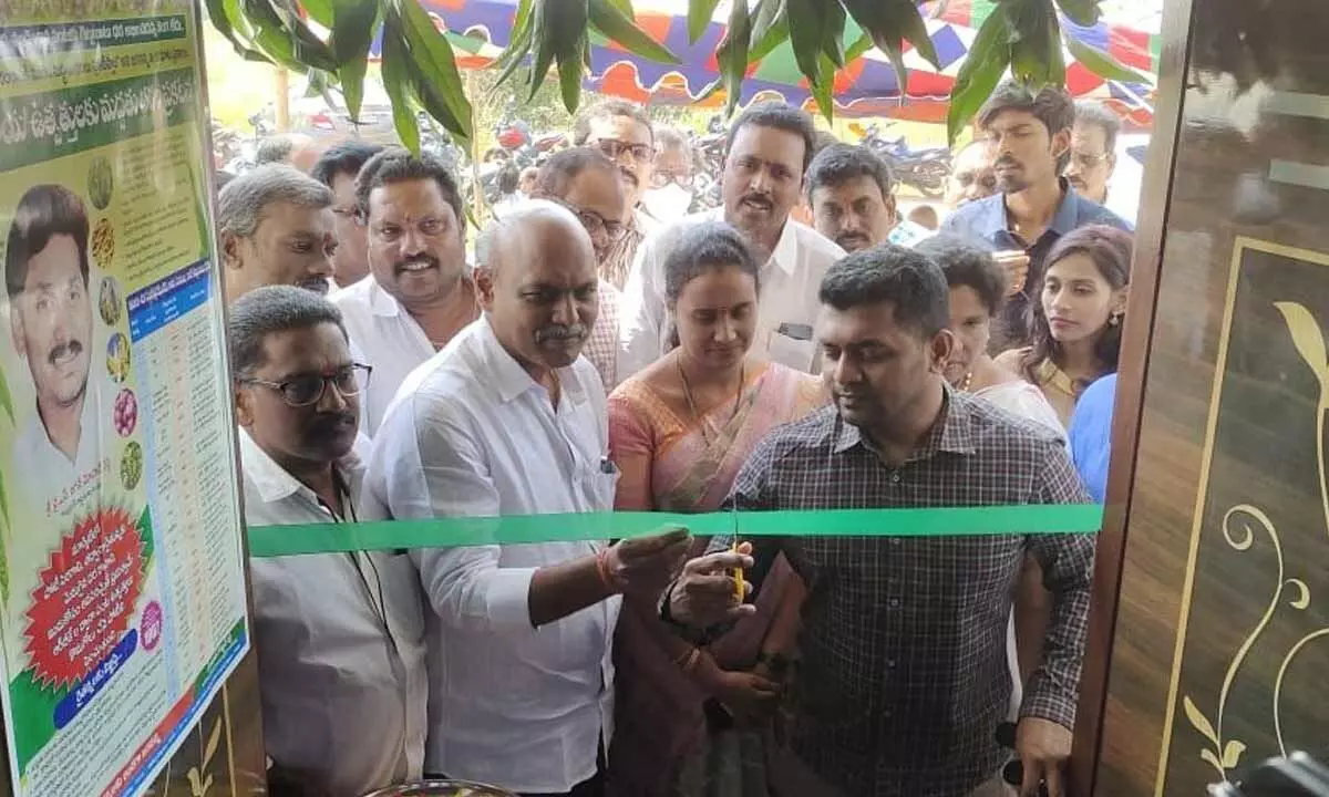 Joint Collector Ch Sridhar and MLA Dr S Surya Narayana Reddy inaugurating a grain purchase centre in Anaparthi on Sunday