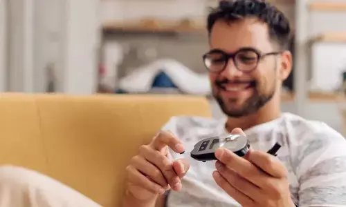 Manage low blood glucose levels