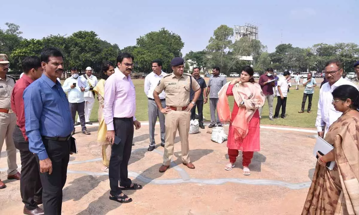 Special Secretary to Chief Minister Dr Hari Krishna, District Collector M Venugopal Reddy, Joint Collector G Rajakumari and SP K Arif Hafeez at Police Parade Grounds in Guntur on Wednesday