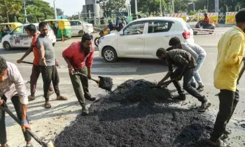 BBMP on potholes fixing spree ahead of PM Modi visit to Bengaluru