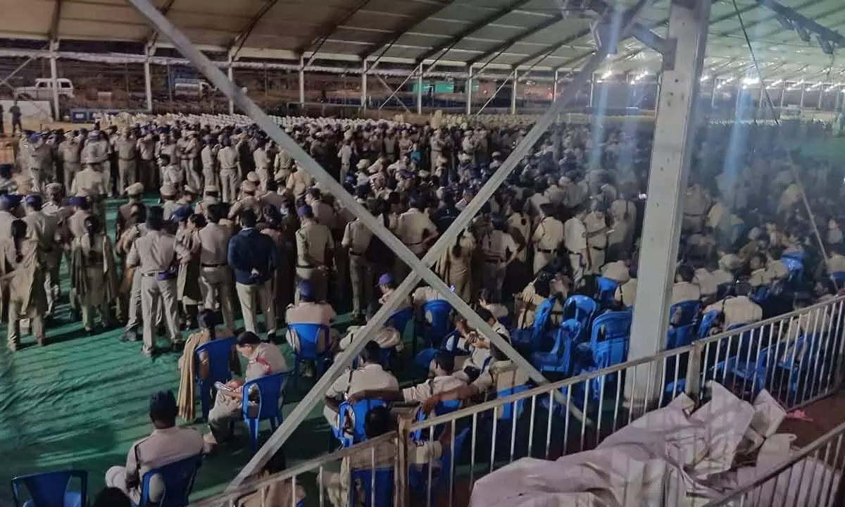 A number of police personnel from various wings deployed for the Prime Minister Narendra Modi’s visit to Visakhapatnam