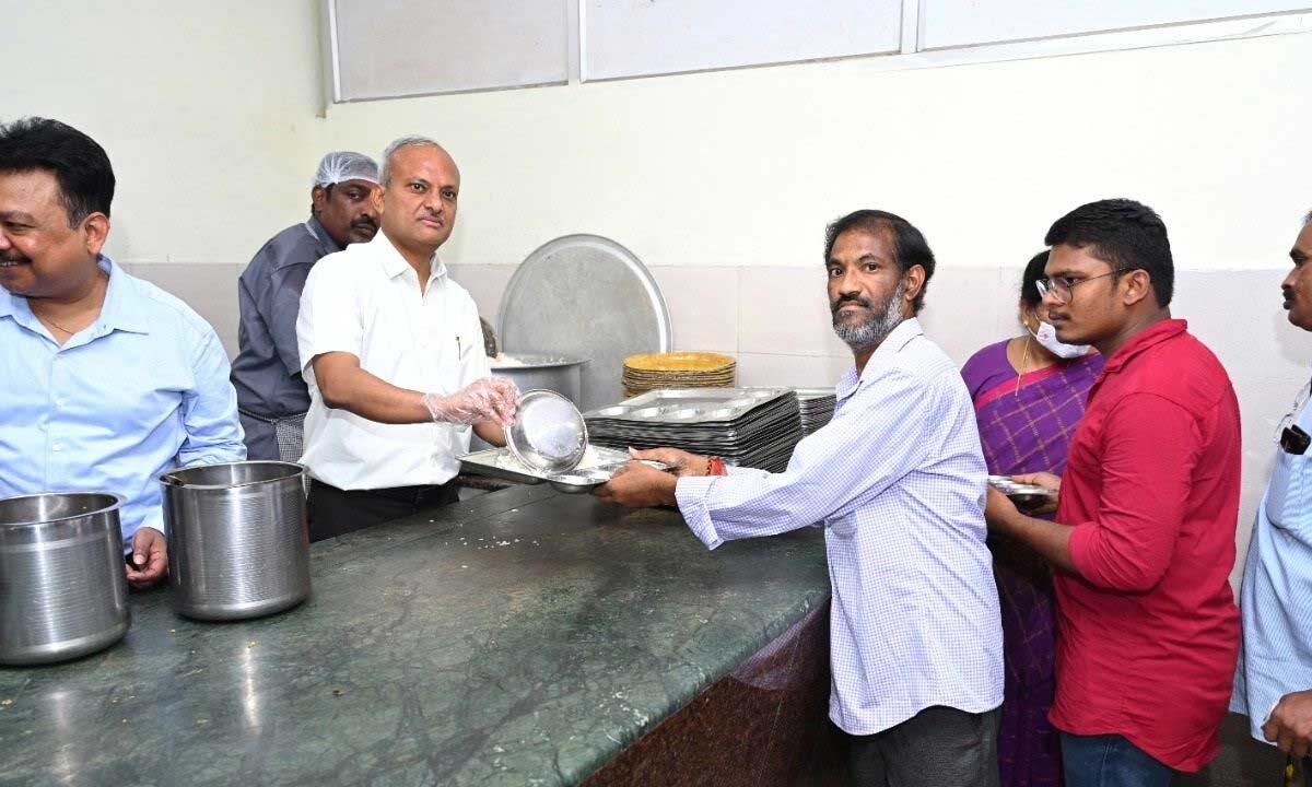 Vijayawada DRM opens renovated staff canteen