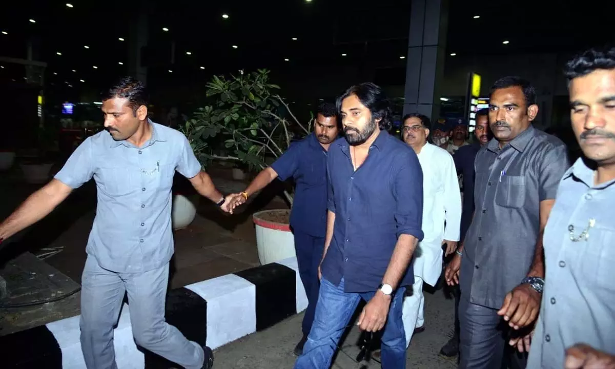 Pawan Kalyan arrives in Visakhpatnam
