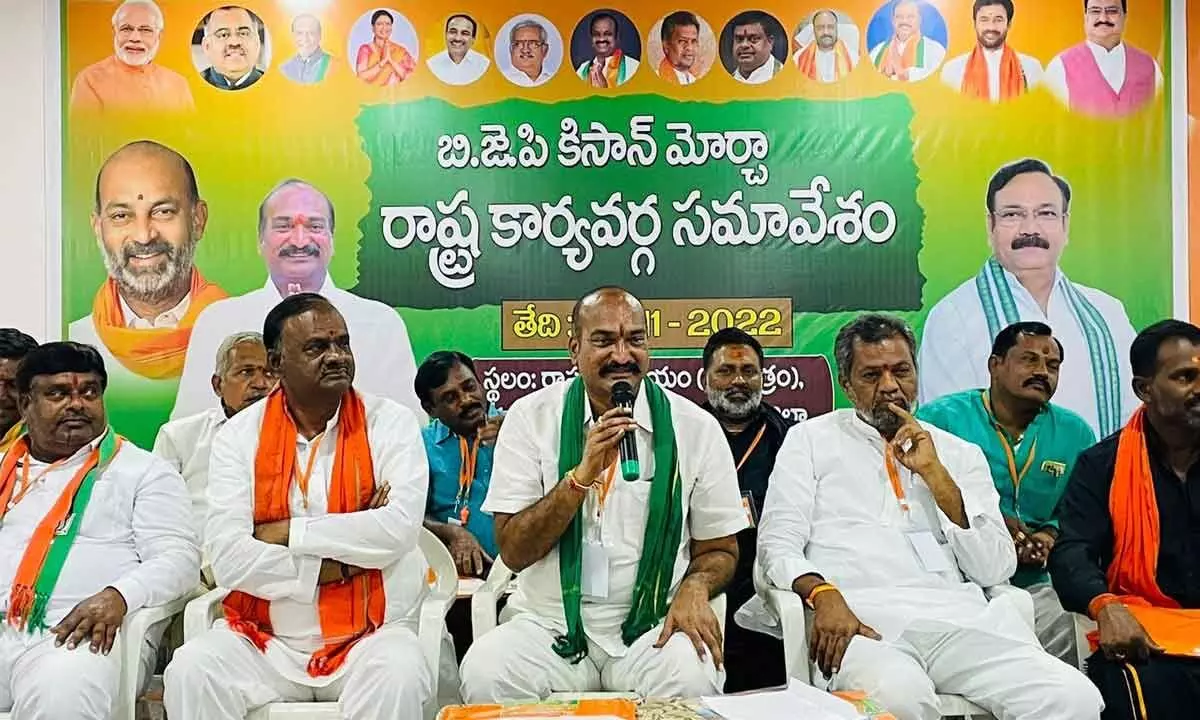 BJP Kisan Morcha State president Kondpalli Sridhar Reddy speaking at the state-level training programme for Morcha leaders in Bhadrachalam on Friday.