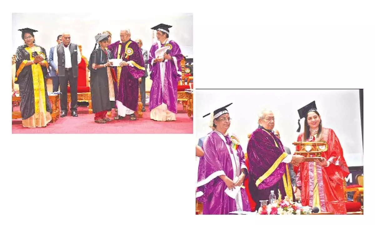 A visually impaired BEd student K Hemalatha of SPMVV receiving gold medal from Governor Biswabhusan Harichandan. Vice Chancellor Prof D Jamuna, Registrar Prof D M Mamatha and Governor’s special chief secretary RP Sisodia are seen. (Right) Governor Biswabhusan Harichandan presenting honorary doctorate to classical dancer G Padmja Reddy. Vice-Chancellor Prof D Jamuna is also seen.