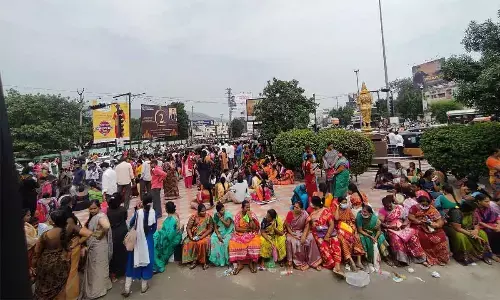 People wait to reach home after PMs meet