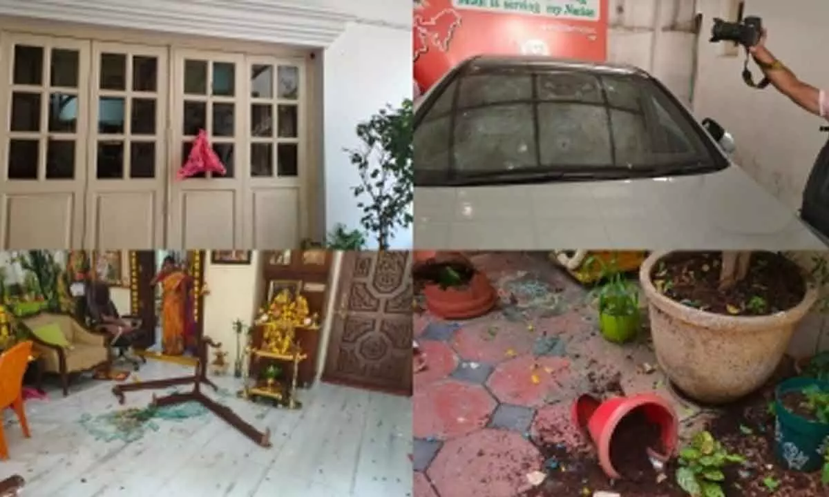 TRS workers attack BJP MP Arvinds house in Hyderabad