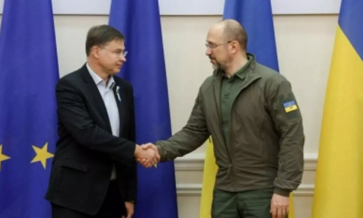 Ukrainian PM, EU top official discuss war, fresh aid