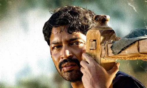 Allari Naresh tries to tell vote power through Itlu Maredumilli Prajaneekam trailer