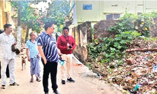 Sanitary staff warned of stern action if they neglect duties