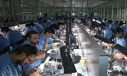 BJP or AAP: Who will win support of Surat diamond workers?