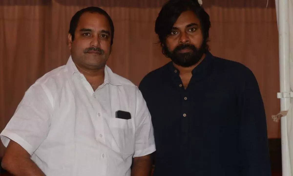 Gurana Ayyalu with Pawan Kalyan