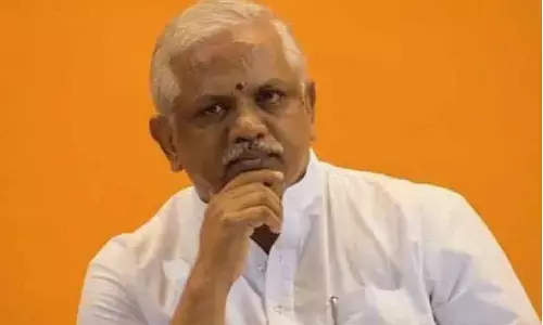 TRS MLAs poaching case: Tushar and Santosh yet to appear before SIT