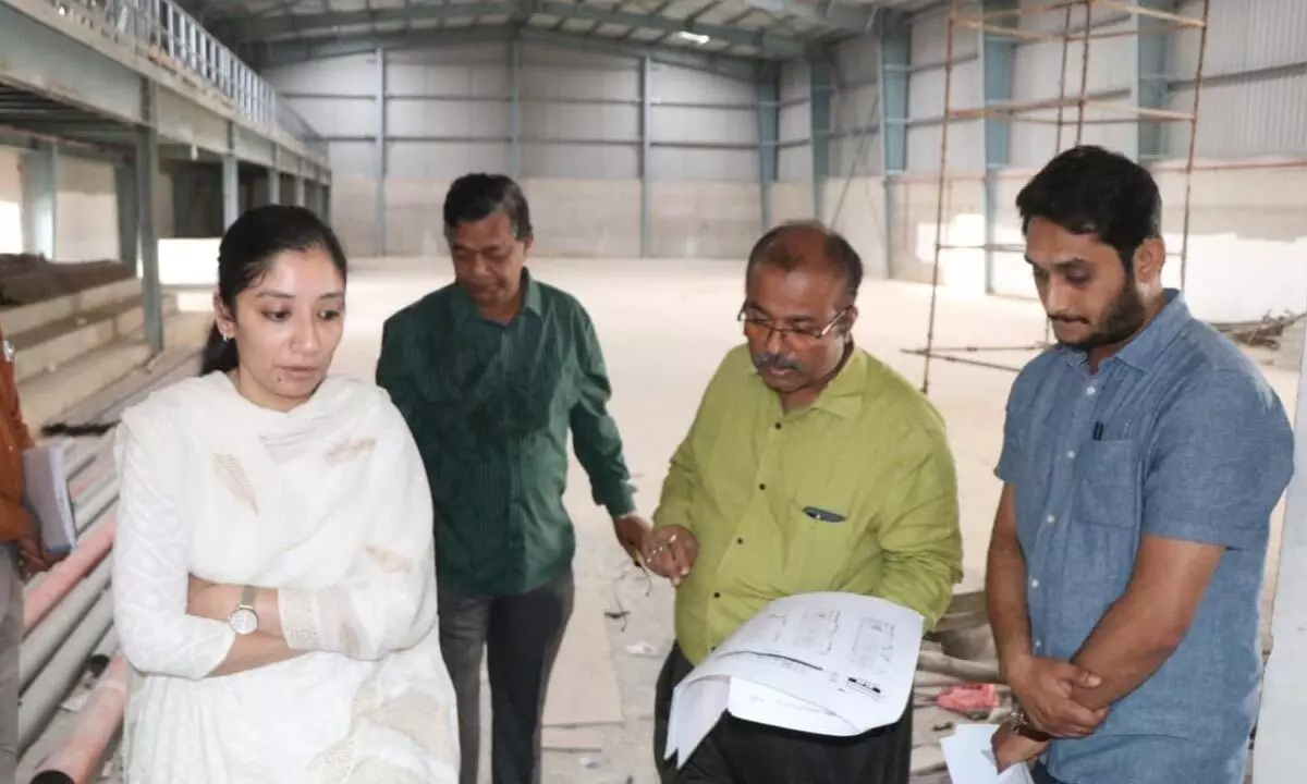 Municipal Commissioner Anupama Anjali inspecting the Indoor stadium works  in Tirupati on Wednesday