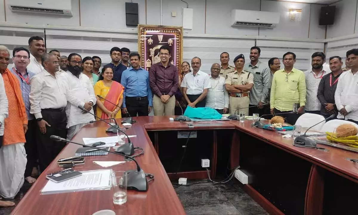 TTD officials led by Superintendent Engineer Jagadeshwar Reddy at a meeting with Maharashtra officials in Tirumala on Wednesday