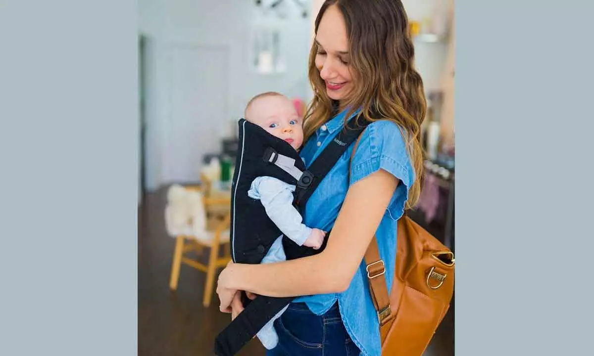 Things to carry while travelling with a baby