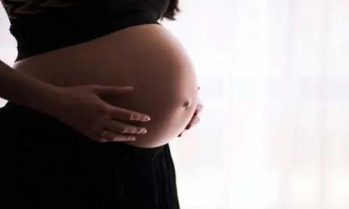 Even low drinking during pregnancy alters baby