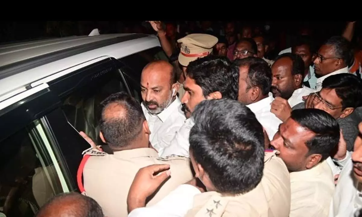 Police arresting BJP State president Bandi Sanjay Kumar at Venkatapur in Jagtial  district on Sunday and shifting him to Karimnagar in a special vehicle