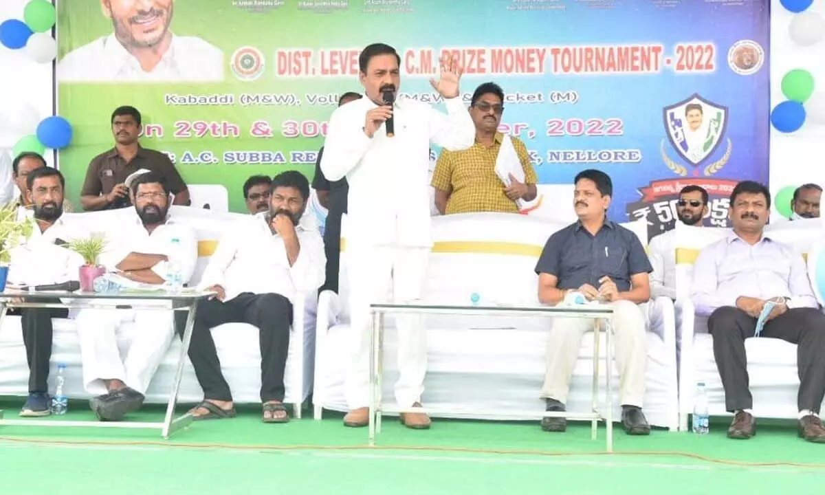 Agriculture Minister  K Govardhan Reddy addressing the gathering at the ACSR Stadium in Nellore on Tuesday