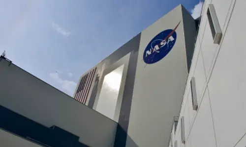 NASAs Artemis I Moon mission breaks Apollo 13s record