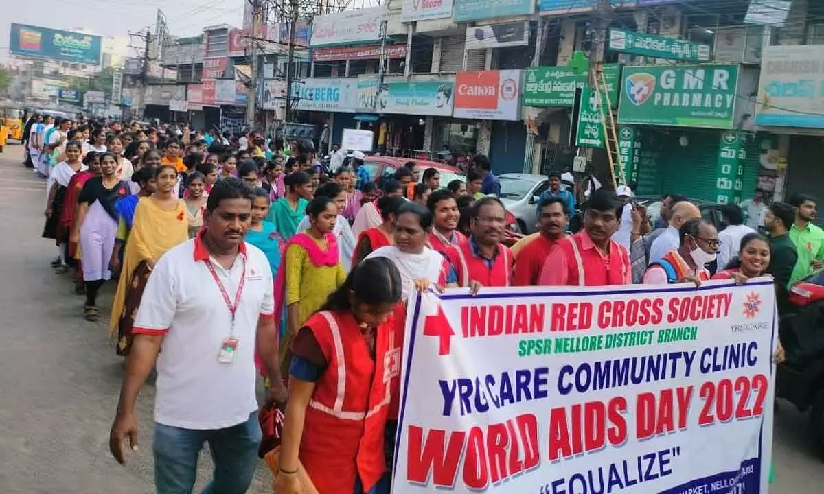 IRCS volunteers and members taking out an awareness rally in Nellore on Thursday