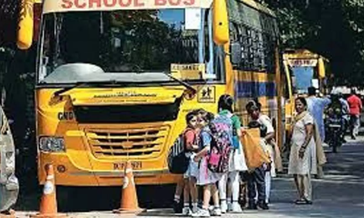 School buses banned after 8:30 am to reduce traffic congestion