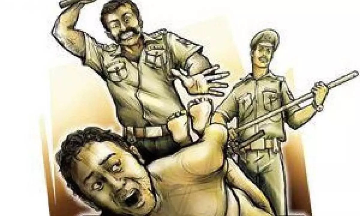 Gopalpur IIC booked for torturing trader in custody