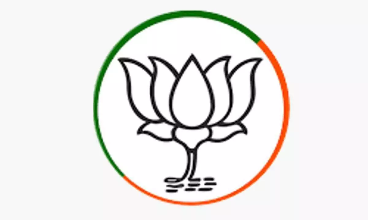 Only corrupt are allowed into CMs camp office: BJP