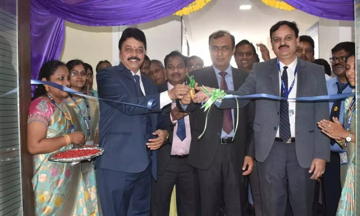 Indian Bank officials inaugurating MSME agri processing centre in Rajamahendravaram on Sunday