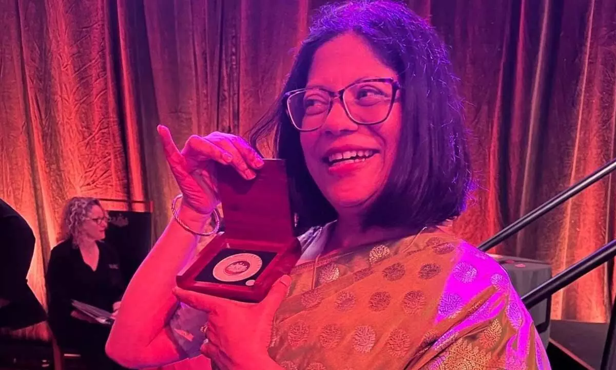 Indian-origin science teacher wins PMs prize in Australia