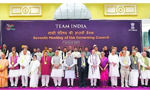 PM Modi chairs NITI Aayog meet