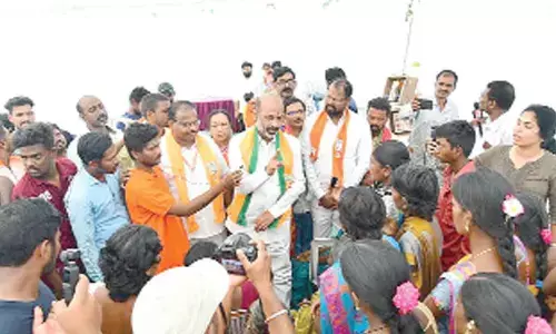 Praja Sangrama Yatra: Let us send our samples to lab; Sanjay dares KTR