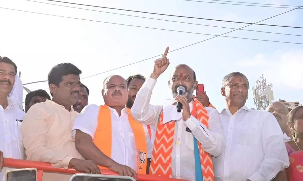 Telugu States’ CMs plotting to stoke regional sentiments: BJP