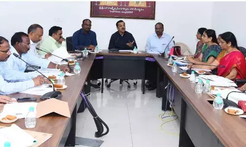 Render graft-free services to people, registrars told