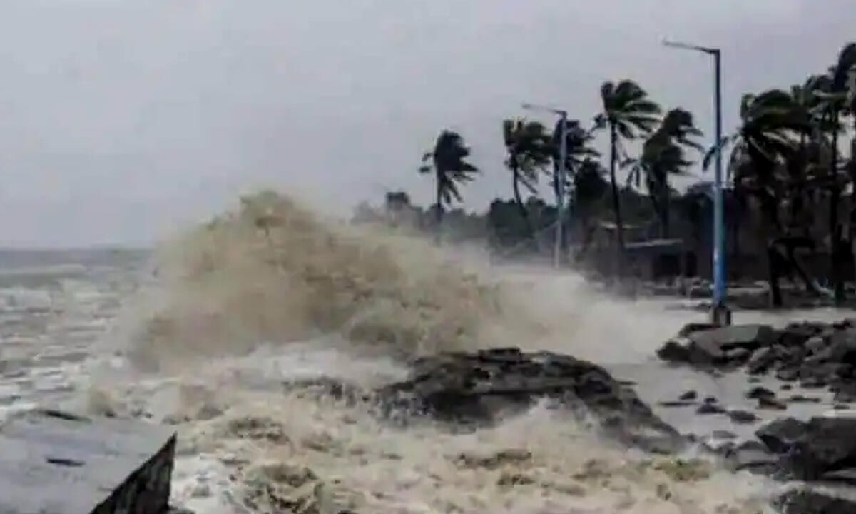 Cyclone Mandous to weaken into depression soon